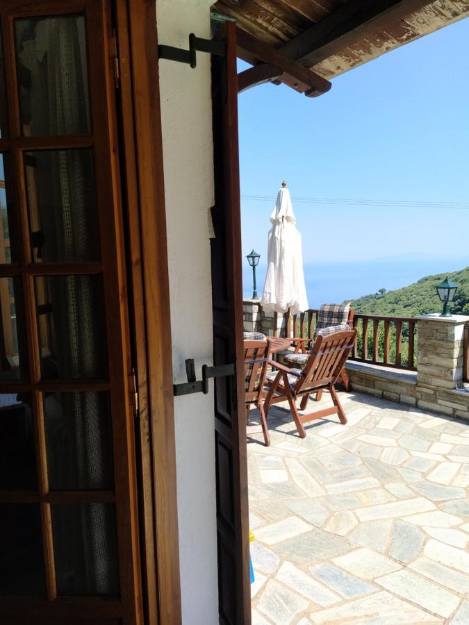 Villa Katerina ツァガラダ エクステリア 写真